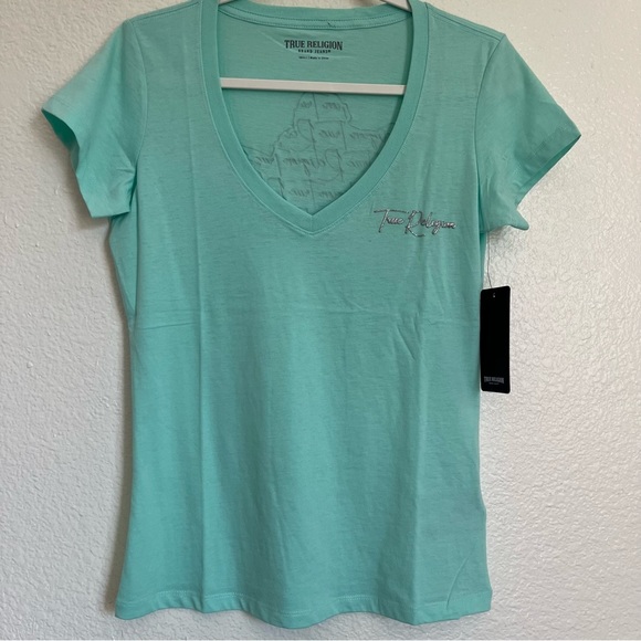 True Religion Women’s Mint Yucca V Neck Buddha Script T-Shirt NWT Small - Picture 2 of 10
